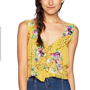 》BNWT《  ✨️Rip Curl Sleeveless Blouse ✨️